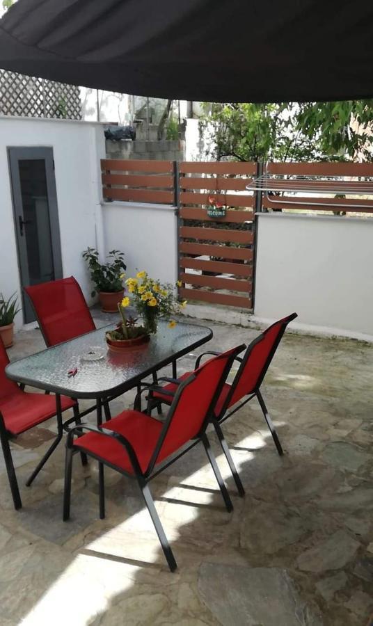 Relaxing Home! Volos Buitenkant foto